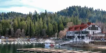 Junk removal service in Lake Arrowhead, California